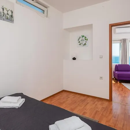 Oda ve Kahvaltı Solar 3*