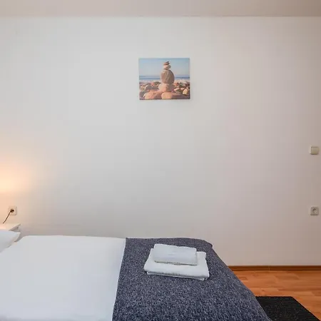Bed & Breakfast Solar
